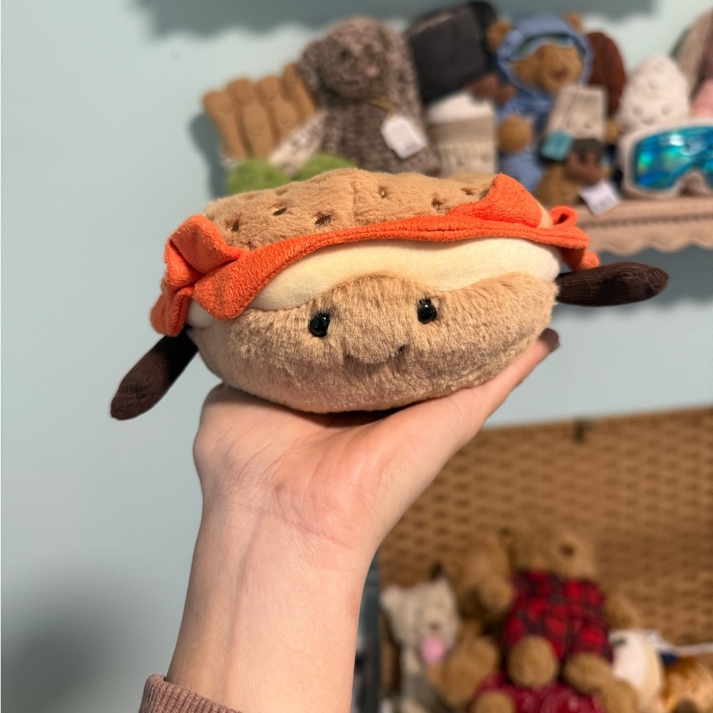 Jellycat Amuseables Bagel - BNWT